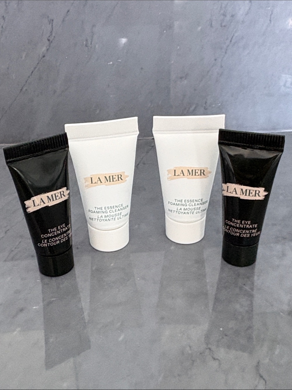LA MER Travel Size / Samples: 2 x Eye Concentrate and 2 x Foaming Cleanser